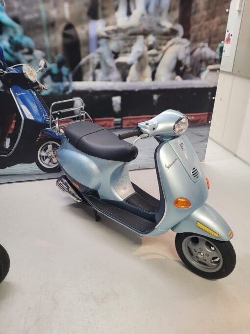 Vespa et 4 - Afbeelding 4